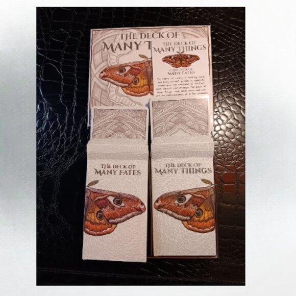 Dungeons and Dragons The Deck of Many Things & Many Fates - Picture 3 of 3